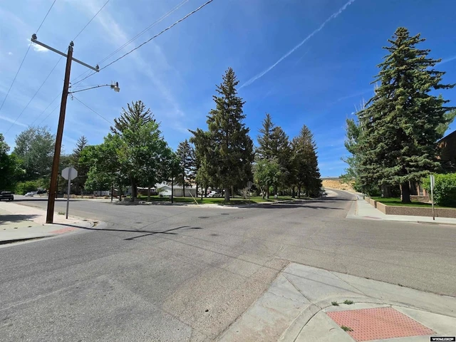 Nearby Listing Image