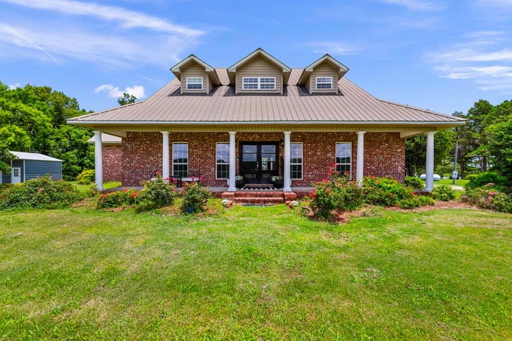 Nearby Listing Image