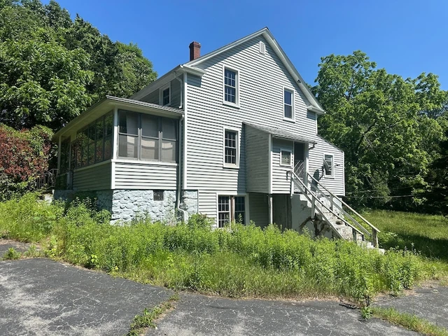 Nearby Listing Image