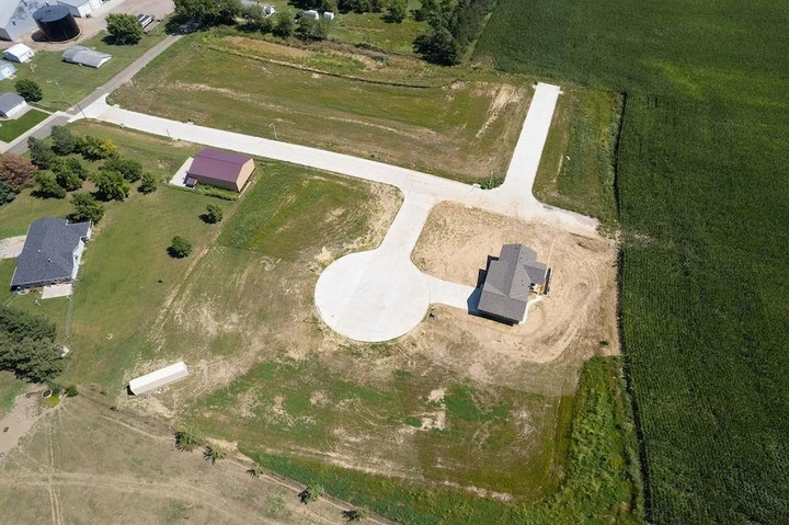 Nearby Listing Image