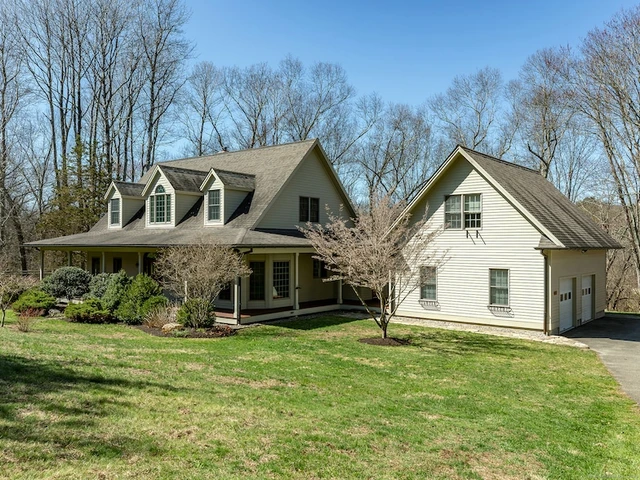 Nearby Listing Image
