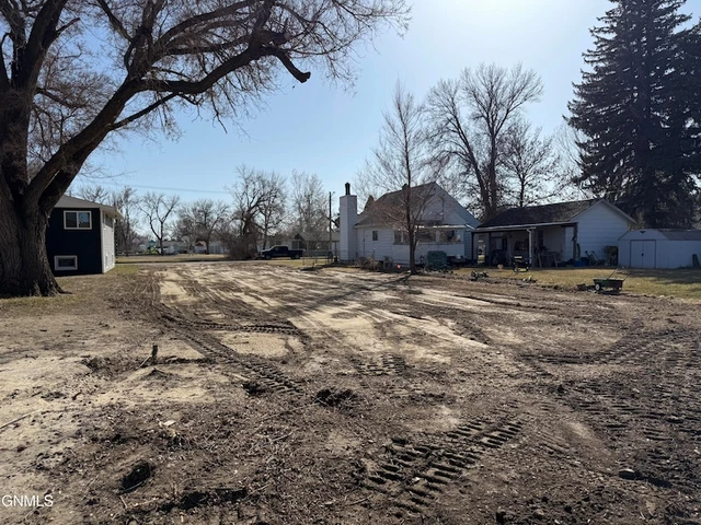 Nearby Listing Image