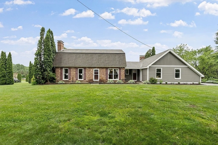 Nearby Listing Image