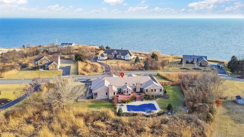 Nearby Listing Image