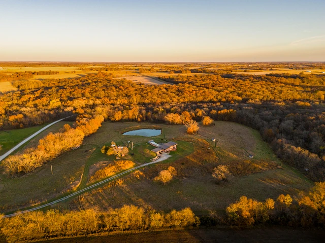 Nearby Listing Image