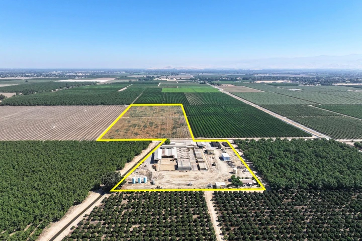 Nearby Listing Image