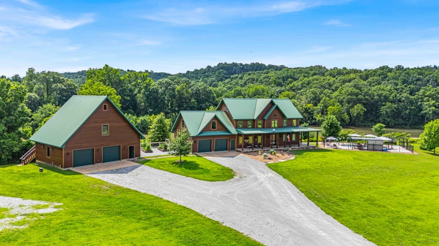 Nearby Listing Image