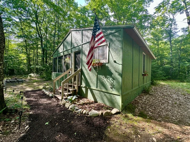 Nearby Listing Image