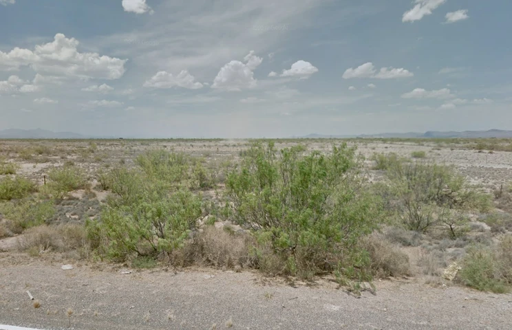 Nearby Listing Image
