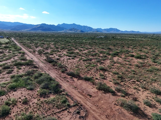 Nearby Listing Image