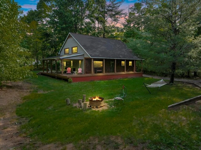 Nearby Listing Image