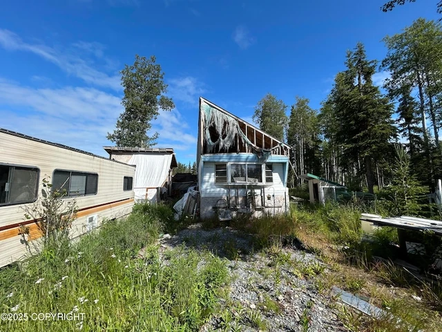 Nearby Listing Image
