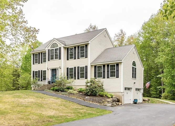 Nearby Listing Image