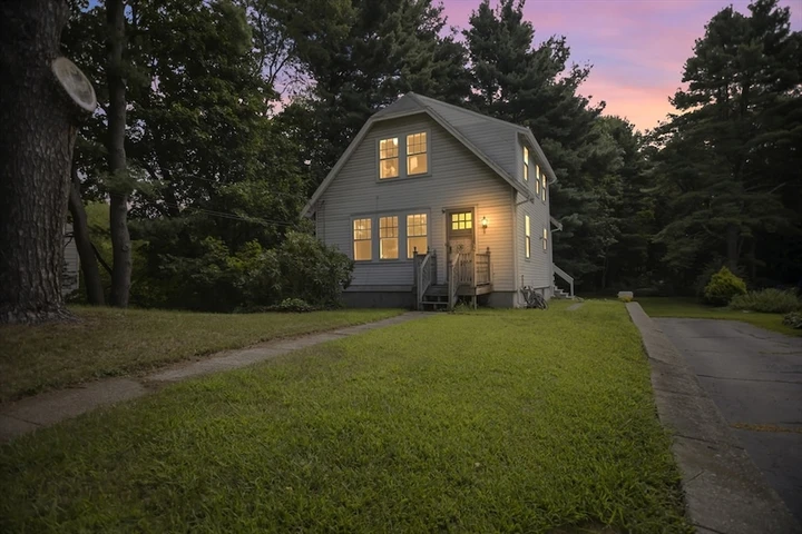 Nearby Listing Image