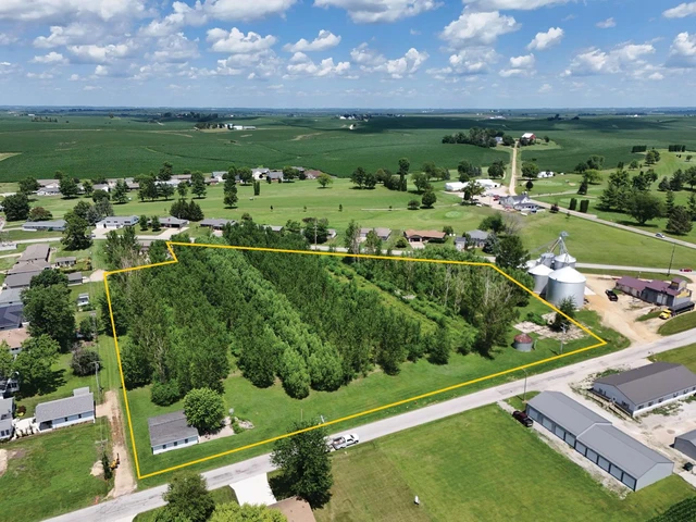 Nearby Listing Image