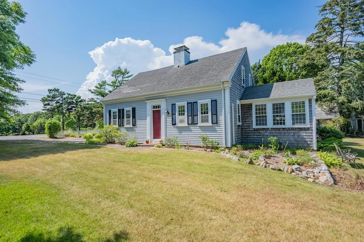 Nearby Listing Image