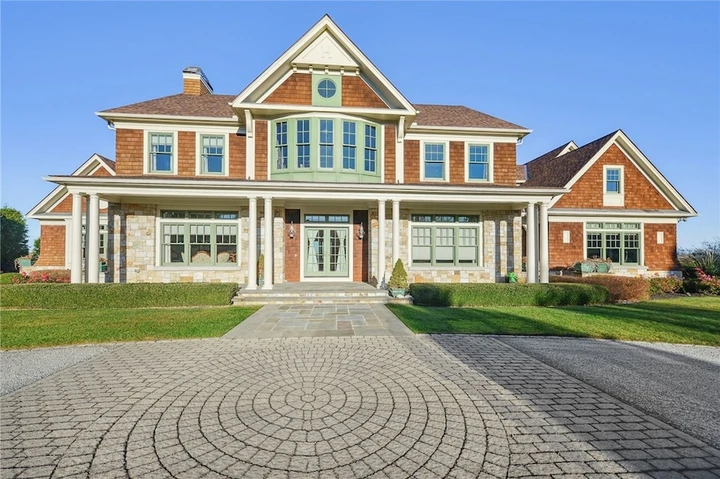 Nearby Listing Image