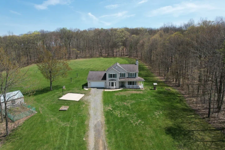 Nearby Listing Image