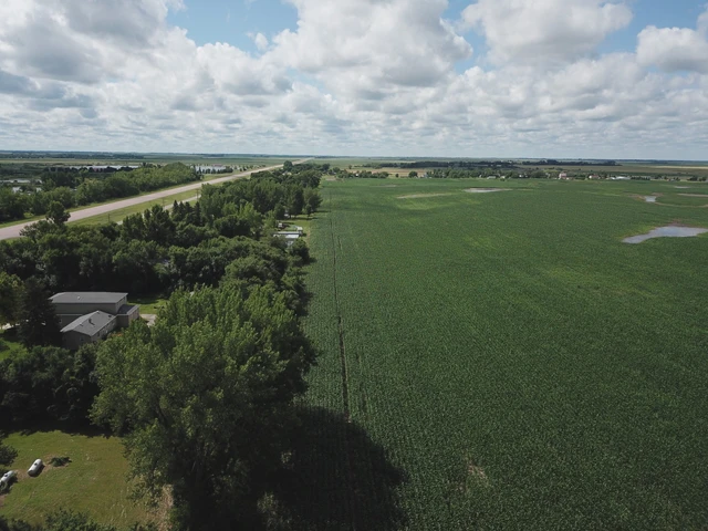 Nearby Listing Image