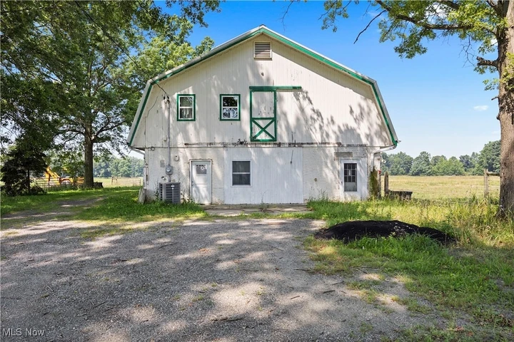 Nearby Listing Image