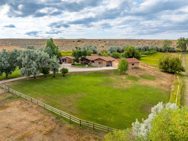 Nearby Listing Image
