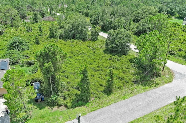 Nearby Listing Image