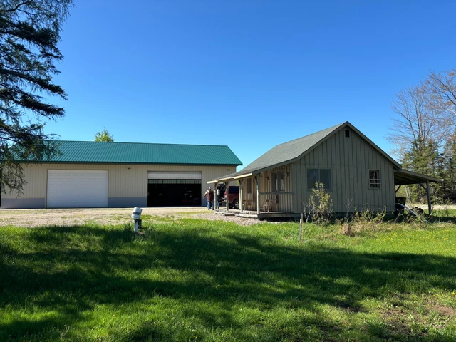 Nearby Listing Image