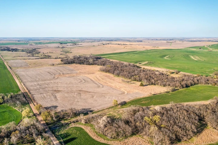 Nearby Listing Image