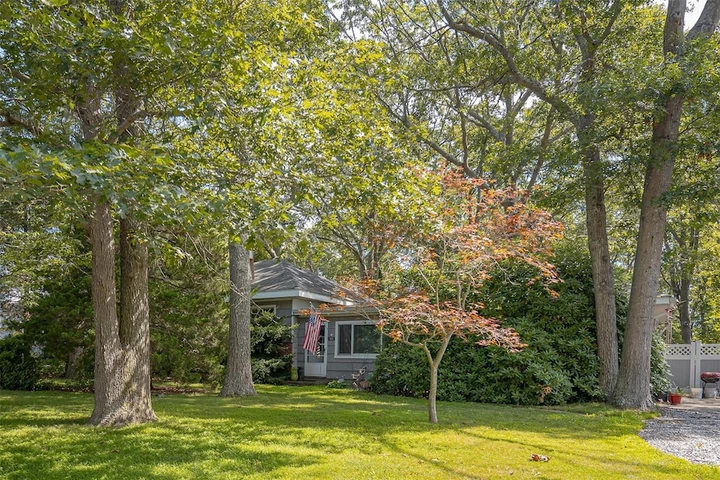 Nearby Listing Image