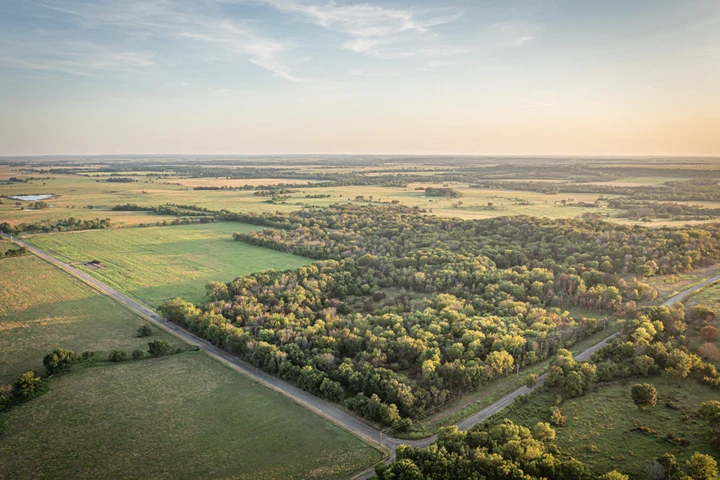 Nearby Listing Image