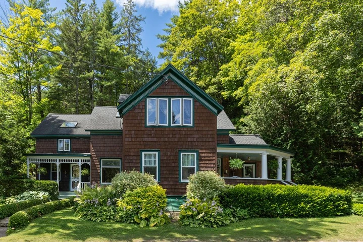 Nearby Listing Image