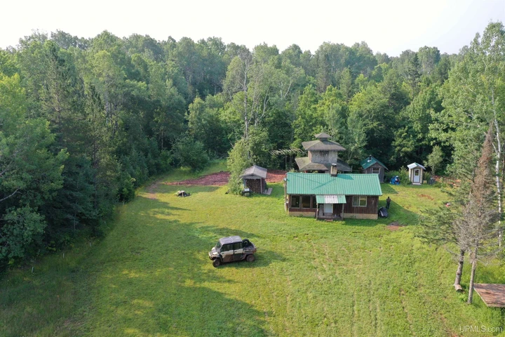 Nearby Listing Image
