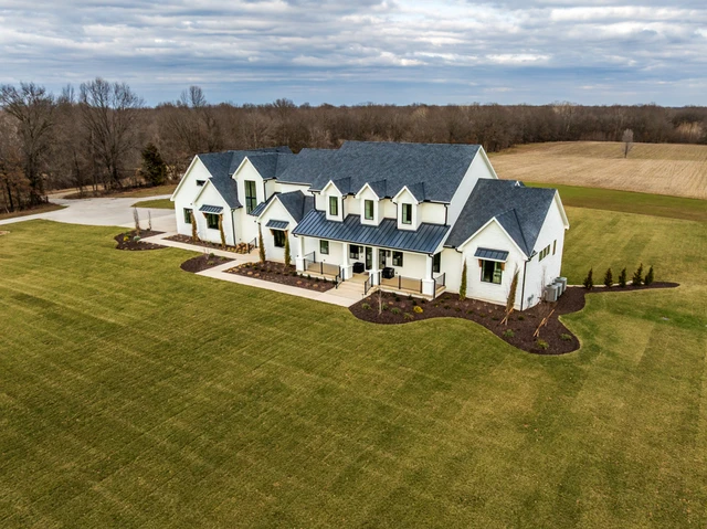 Nearby Listing Image
