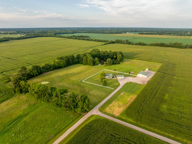 Nearby Listing Image