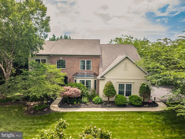 Nearby Listing Image