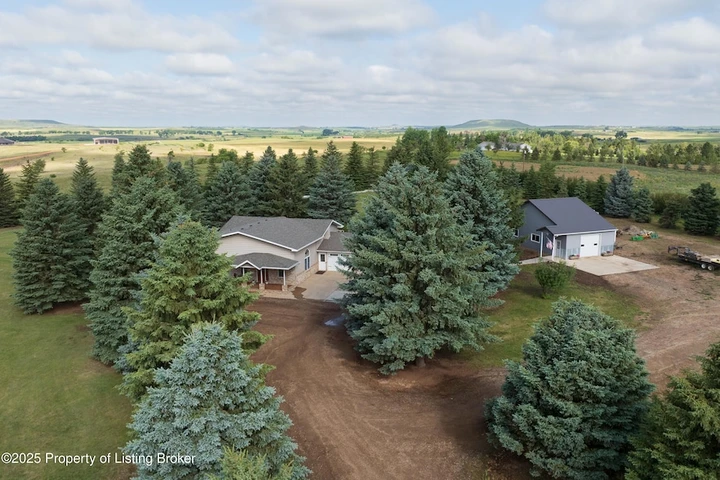 Nearby Listing Image