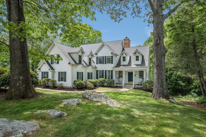 Nearby Listing Image