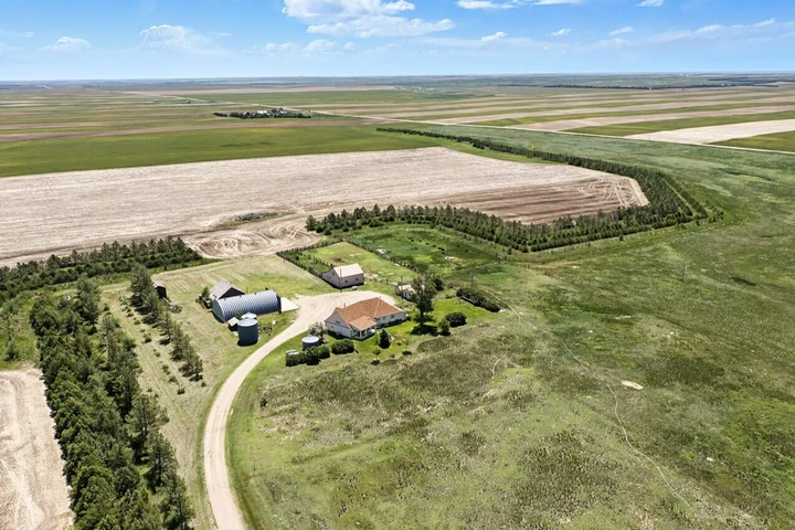 Nearby Listing Image