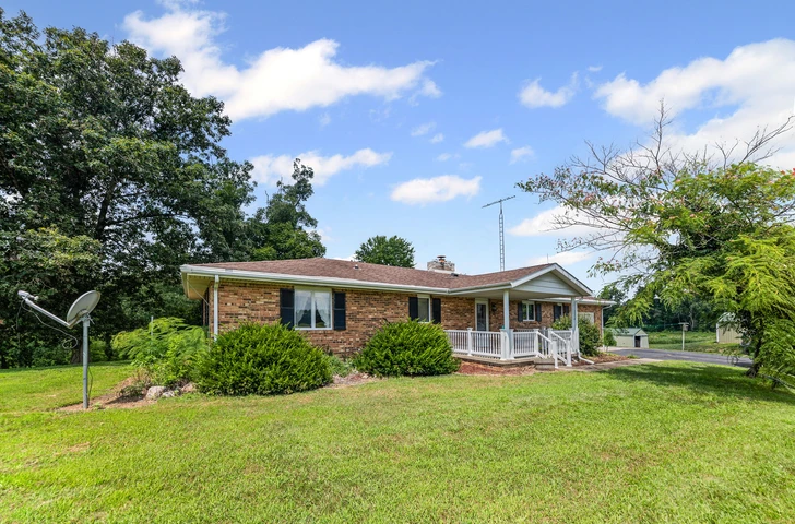 Nearby Listing Image