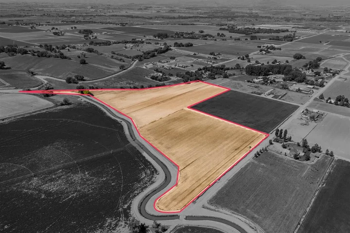 Nearby Listing Image