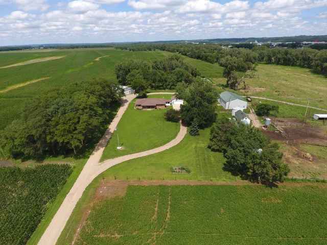 Nearby Listing Image