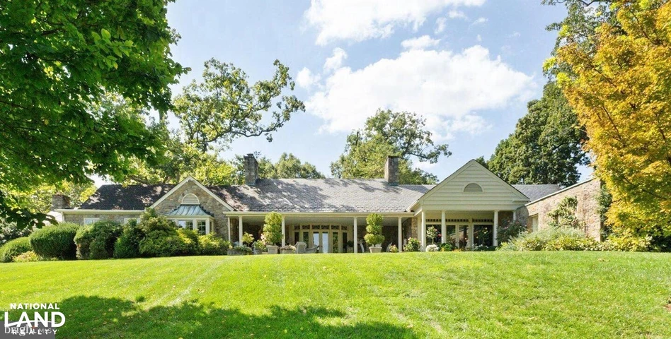 Nearby Listing Image