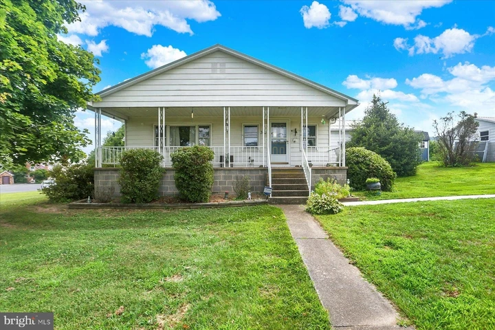 Nearby Listing Image