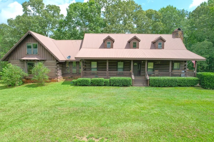 Nearby Listing Image