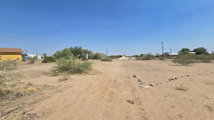 Nearby Listing Image