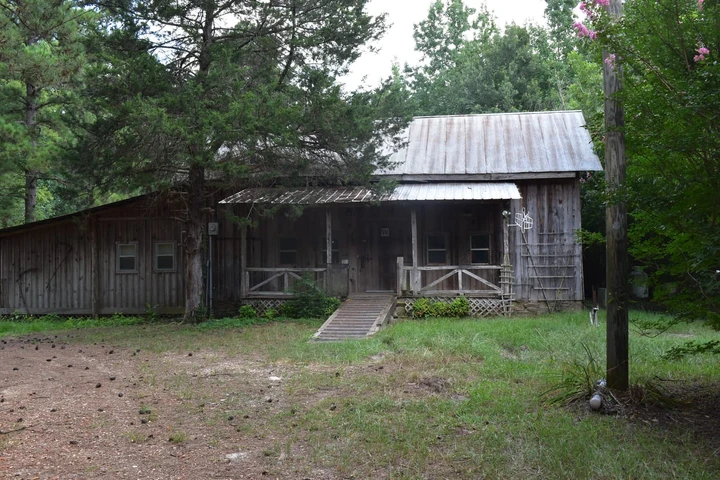 Nearby Listing Image