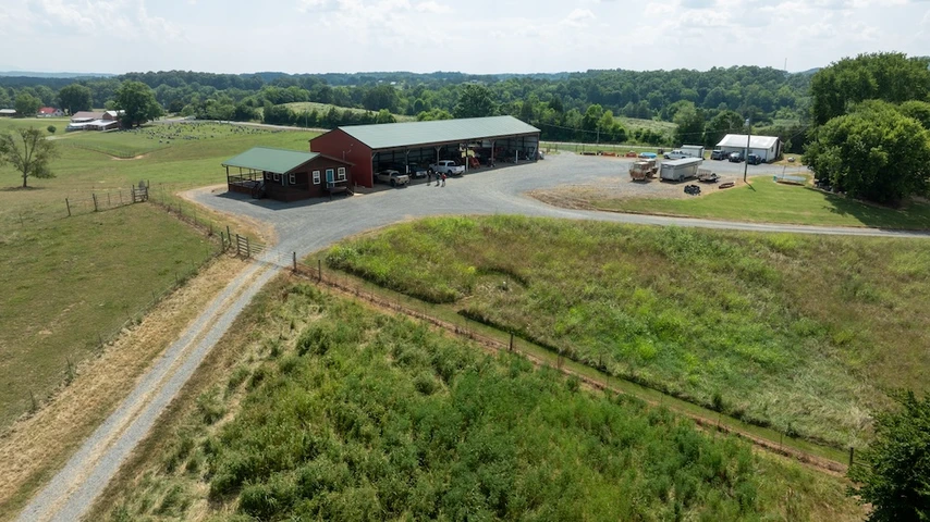 Nearby Listing Image