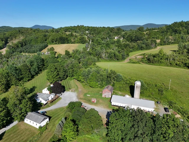 Nearby Listing Image