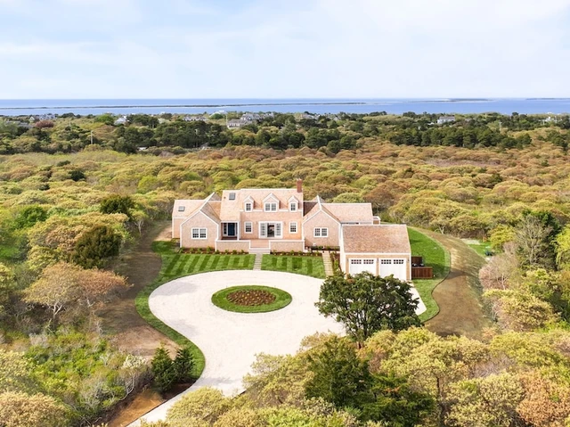Nearby Listing Image