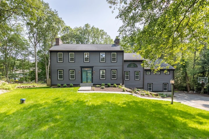 Nearby Listing Image
